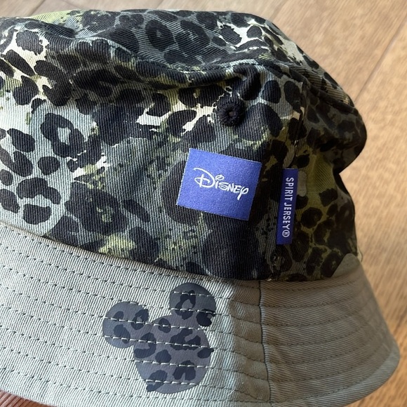 NWT Disney Animal Kingdom Safari Bucket Hat - Picture 3 of 3